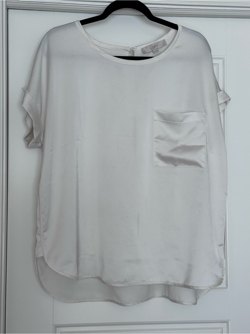 LOFT Cream Lightweight Dressy Summer Blouse XL High-Low Cuffed Sleeve Top